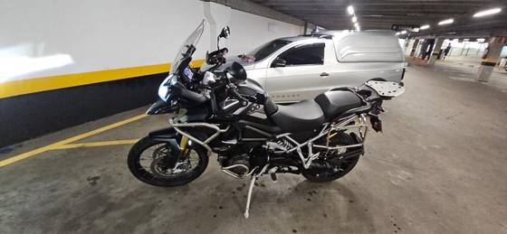 TRIUMPH TIGER 1200 RALLY PRO 